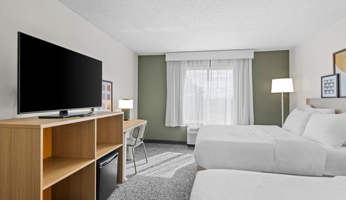 Room, 2 Queen Beds, Accessible (Hearing)