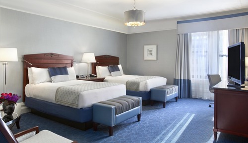 Fairmont Gold Signature Room, 2 Queen Beds