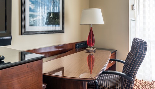Junior Suite, 1 King Bed, Non Smoking