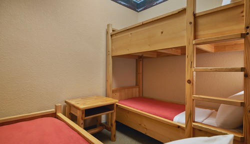 Suite (Kid Cabin- Waterpark Included)