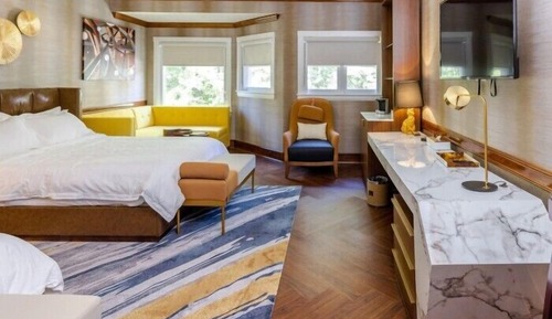 Deluxe Room, 2 Queen Beds, Accessible Bathtub