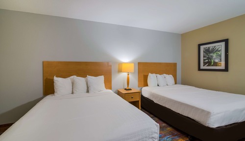 Room, 2 Queen Beds, Non Smoking
