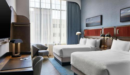 Queen Studio with Two Queen Beds - Concierge Lounge Access