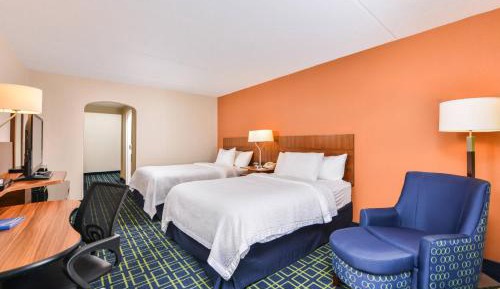 Double Room with Two Double Beds - Hearing Accessible