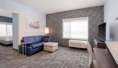 One-Bedroom Queen Suite with Sofa Bed