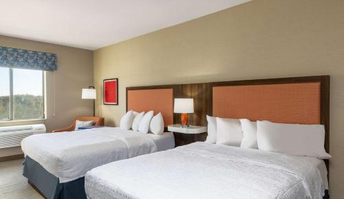Room with Two Queen Beds - Non-Smoking