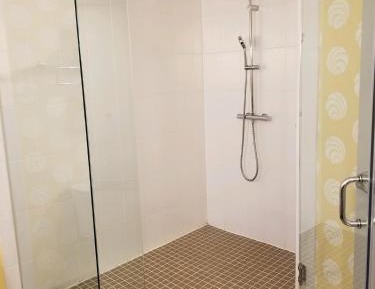 King Room - Communications Accessible
