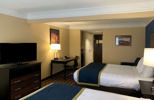 Oakdale Hotel | Comfort Inn Saint Paul East