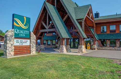 Ashland Hotel | Quality Inn Ashland - Lake Superior