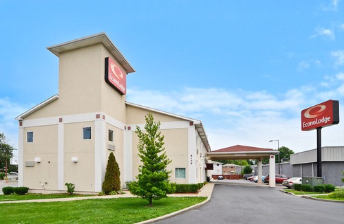Buechel Hotel | Econo Lodge Airport Louisville