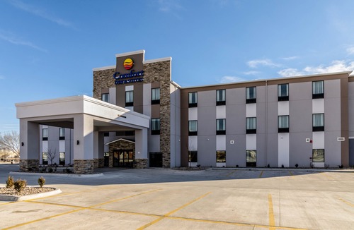Augusta Hotel | Comfort Inn & Suites Augusta