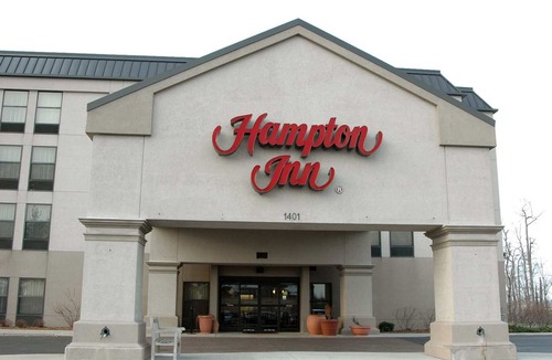 Norton Shores Hotel | Hampton Inn Muskegon
