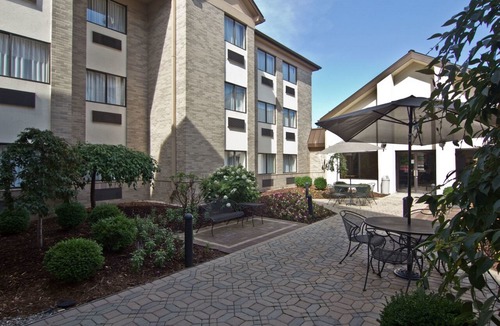 Chillicothe Hotel | Hampton Inn & Suites Chillicothe
