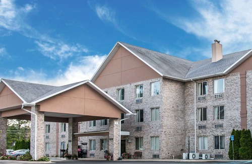 Whitehall Hotel | Comfort Inn Whitehall