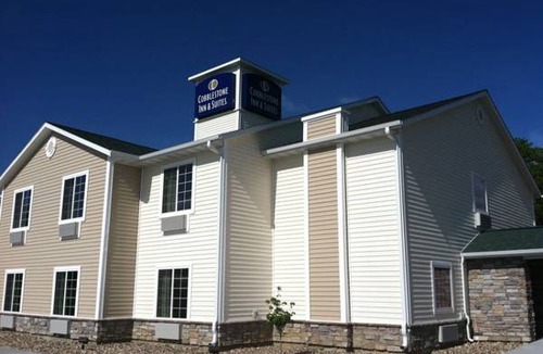 Carrington Hotel | Cobblestone Inn & Suites - Carrington