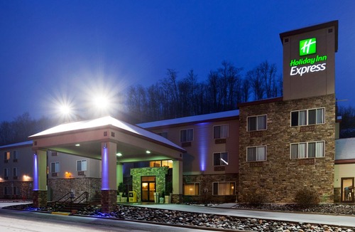 Houghton Hotel | Holiday Inn Express Houghton-Keweenaw, an Ihg Hotel