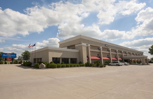 Mount Pleasant Hotel | Baymont by Wyndham Mt. Pleasant