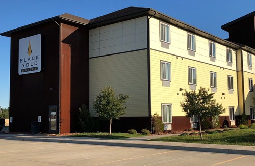 Tioga Hotel | Black Gold Suites Tioga