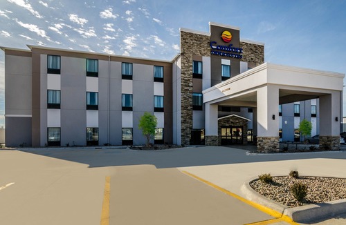 Augusta Hotel | Comfort Inn & Suites Augusta