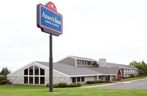 Two Harbors Hotel | AmericInn by Wyndham Two Harbors Near Lake Superior