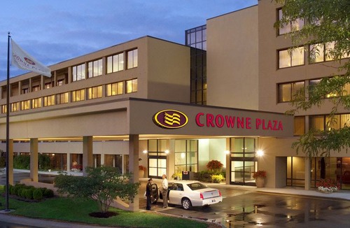 Wayne Hotel | Crowne Plaza Hotel Indianapolis Airport, an Ihg Hotel
