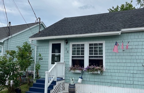 Higgins Beach Cottage | Charming 2-bedroom cottage with WiFi- short walk to Higgins Beach, Scarborough