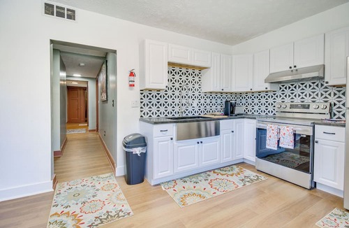 Dayton Condo | 1 Mi to Dtwn Dayton: Unique 3-Unit Base!